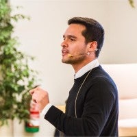 Alejandro Briceño profesor