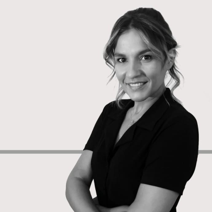 carmen consuegra profesora